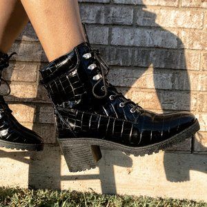 Croco Booties